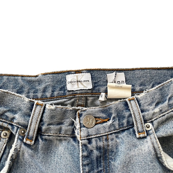 👖 Vintage 90s Calvin Klein Light Wash Tapered Jeans 30 USA Made Unisex - Picture 4 of 10